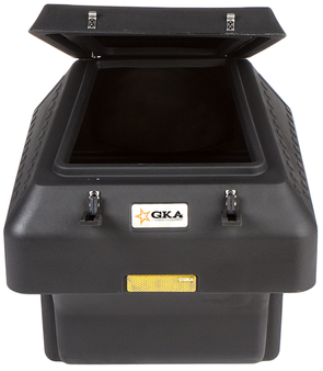 Кофр для снегохода КОФР № 1 СОВМЕСТИМОСТЬ ПО МОДЕЛЯМ BRP Вес: 5,4 кг ДхШхВ: 600х500х500 мм Объём: 70