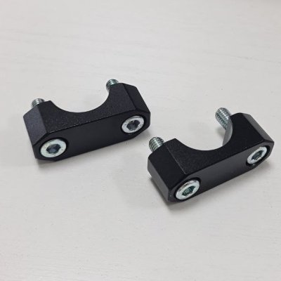 Комплект верхних креплений руля 28 мм. 