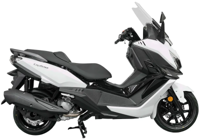 Максискутер SYM CRUiSYM 300