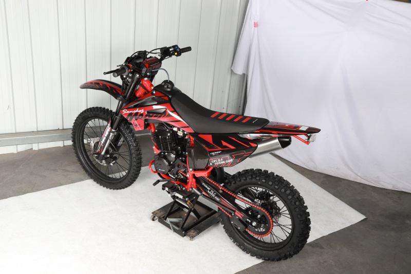 Мотоцикл Sanchez Maniac CB300F
