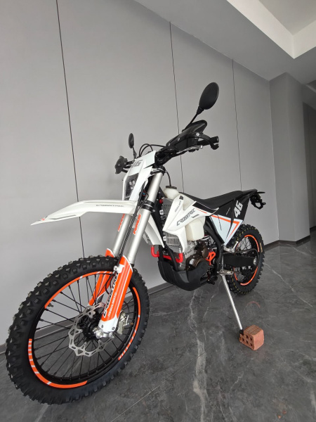 Мотоцикл Regulmoto Crosstrec 300