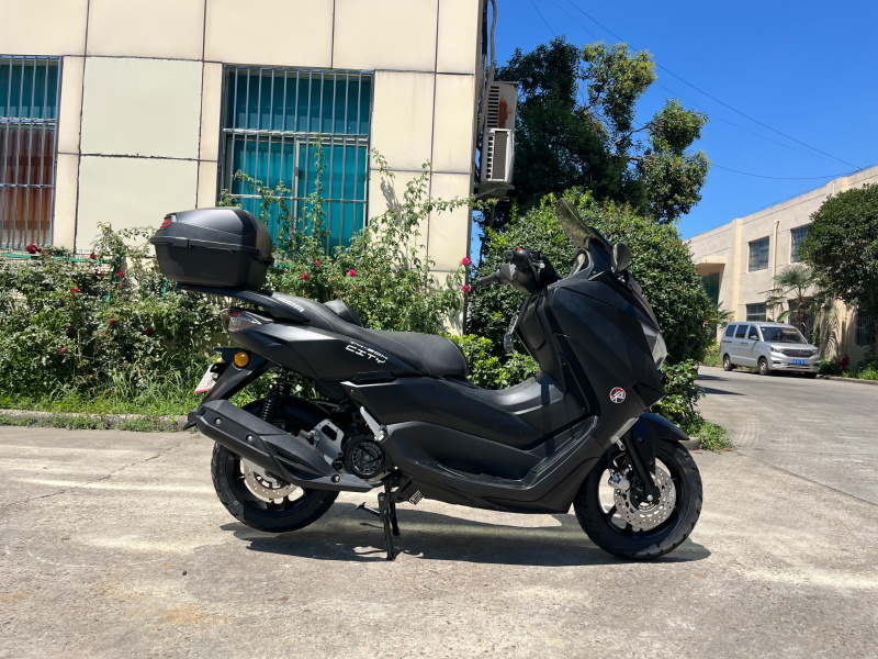 Скутер SPRMOTORS CITY MAX 180 EFI