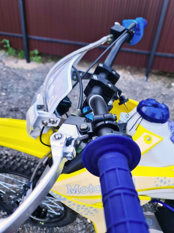 Питбайк Кросс Motoland MZ 125
