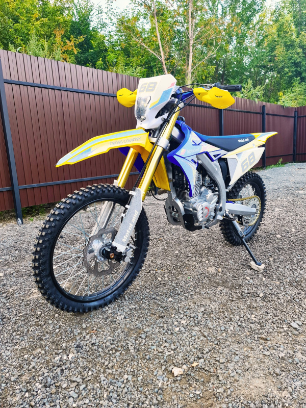 Мотоцикл Кросс Motoland RMZ 250