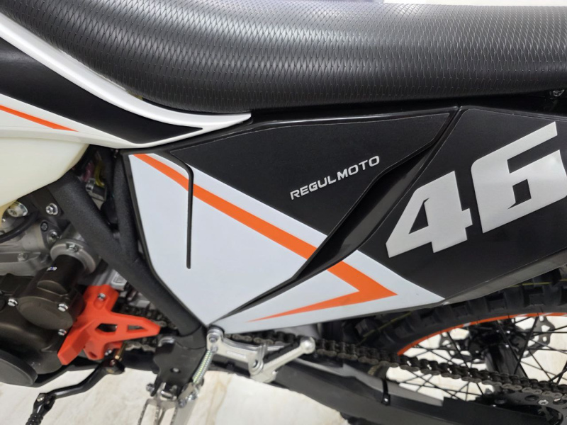 Мотоцикл Regulmoto Crosstrec 300