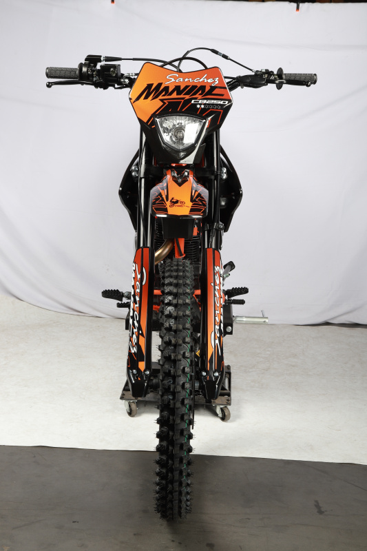 Мотоцикл Sanchez Maniac CB250D
