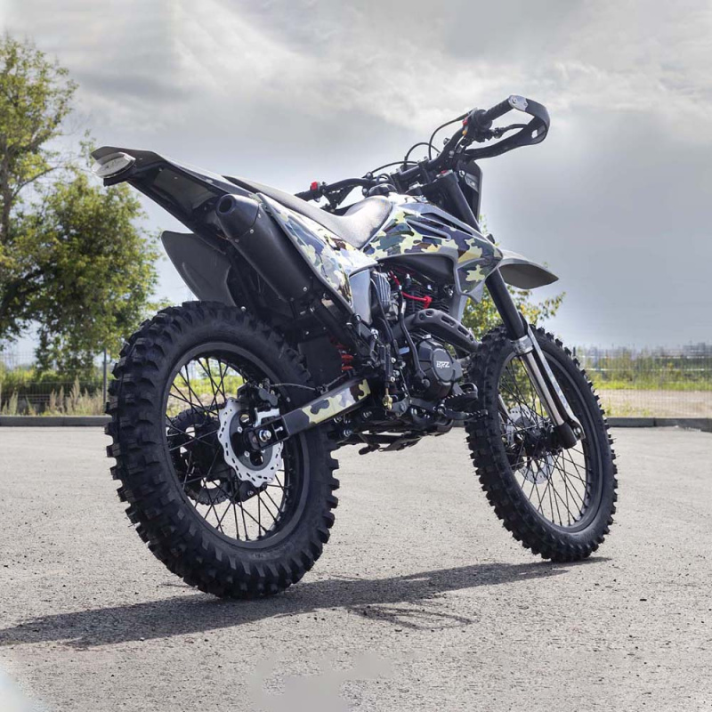 Мотоцикл BRZ Z7 CB300F 