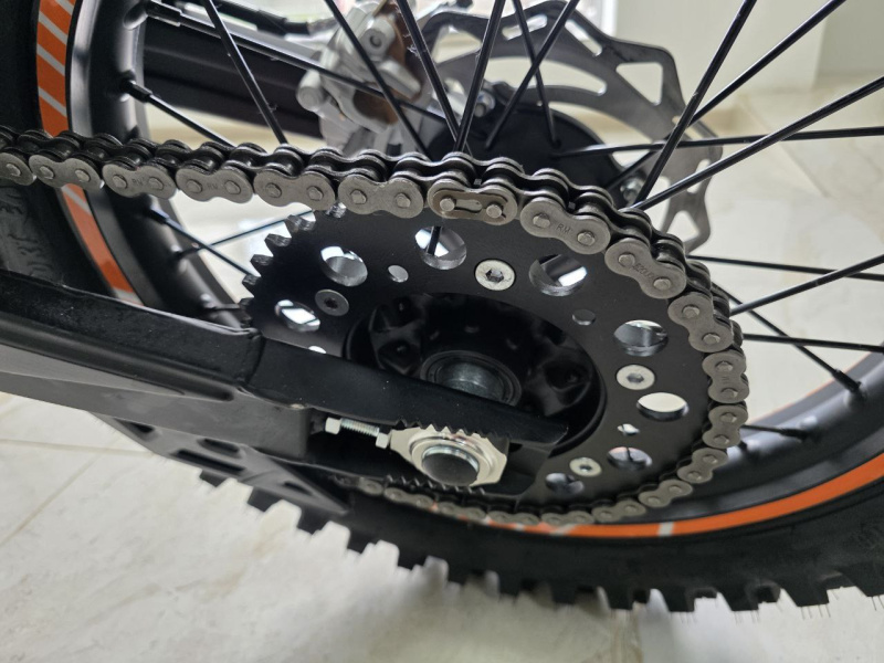 Мотоцикл Regulmoto CR-X PRO