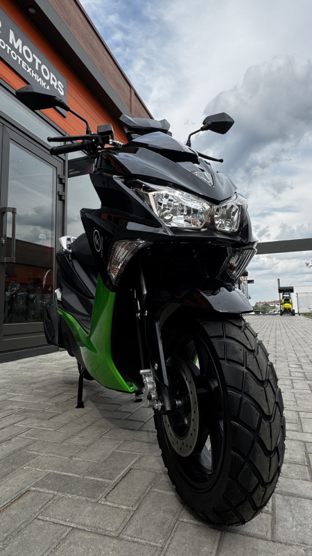 Скутер SPRMOTORS Force