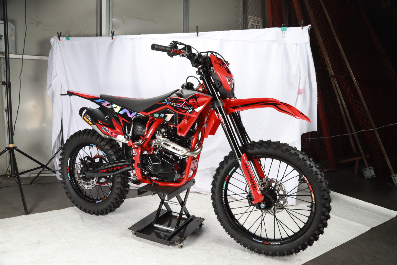 Мотоцикл Sanchez Bandit YB300R