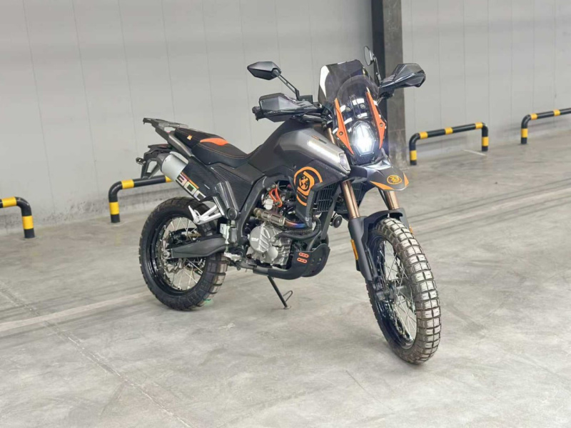 Мотоцикл Regulmoto Cyclone NB300