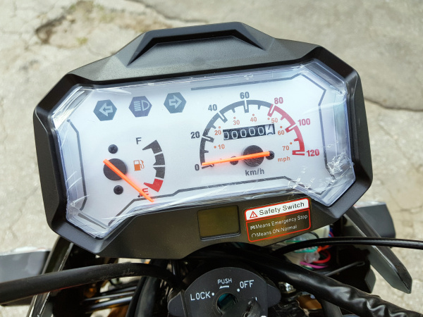 Аренда скутера Vento Naked, сутки