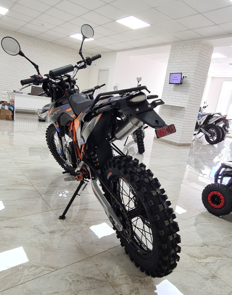 Мотоцикл Regulmoto ATHLETE PRO 300 (4 valves) 6 передач