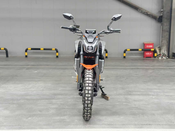 Мотоцикл Regulmoto VENOM