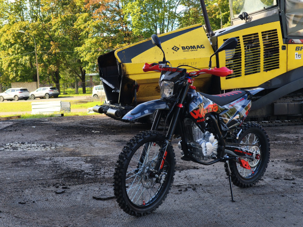 Кроссовый мотоцикл WELS MX 6