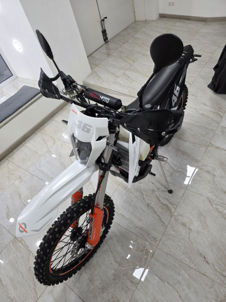 Мотоцикл Regulmoto Crosstrec NB350
