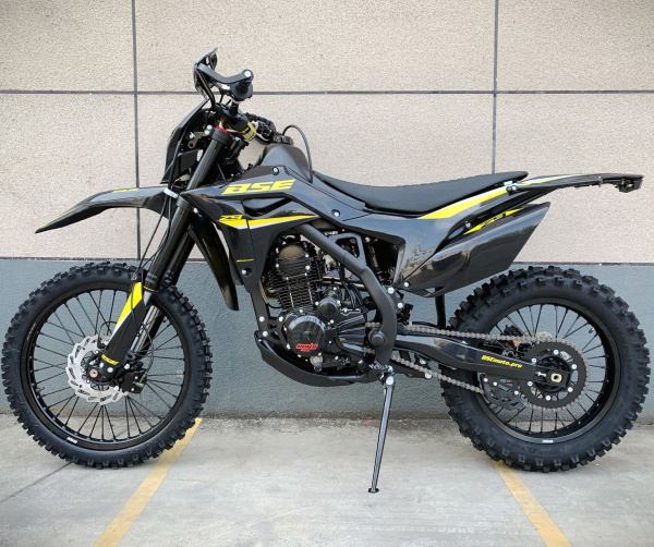 Мотоцикл BSE Z9