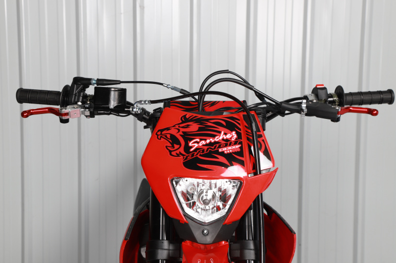 Мотоцикл Sanchez Bandit CB300F