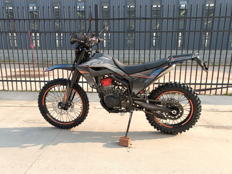 Мотоцикл Regulmoto CR-X PRO