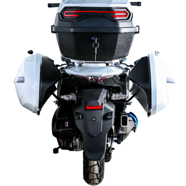 Скутер SPRMOTORS TRAVEL MAX 180 EFI (с кофром и боковыми боксами)