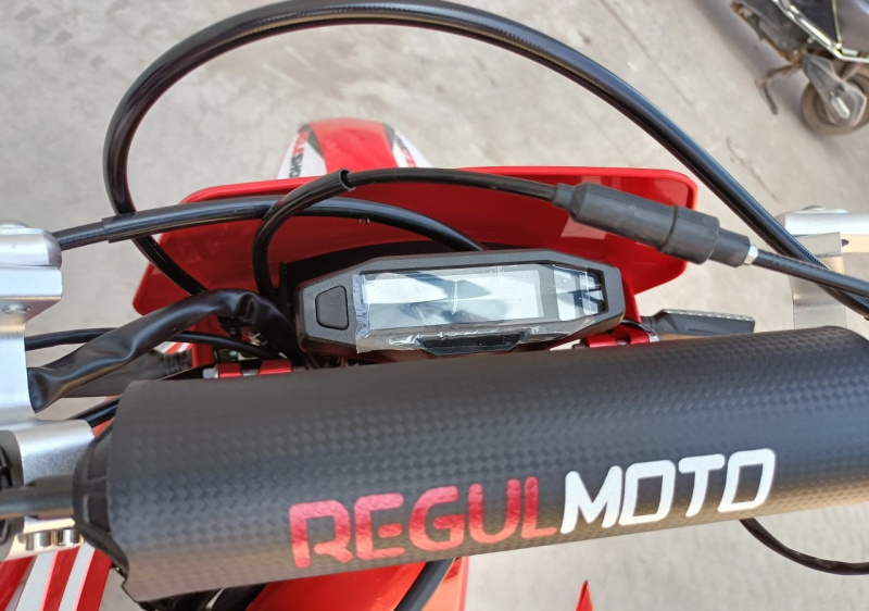 Мотоцикл Regulmoto Holeshot Red Edition (4 valves) ПТС