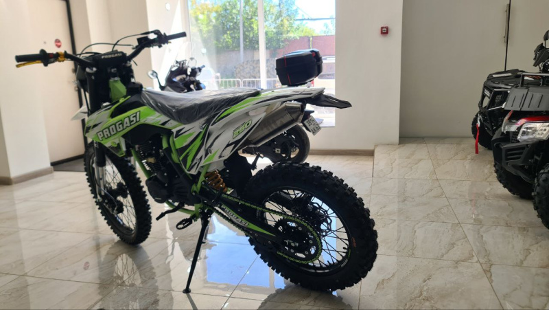 Мотоцикл Progasi SUPER MAX 250