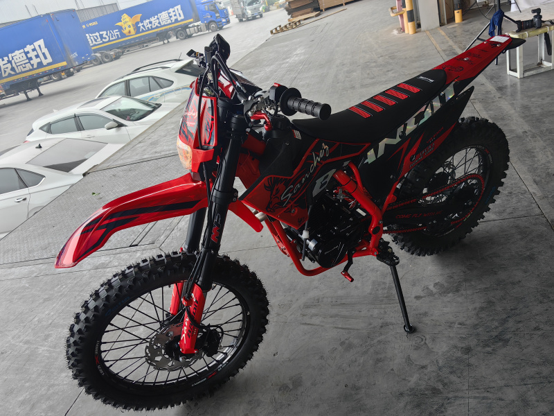 Мотоцикл Sanchez Bandit YB300R