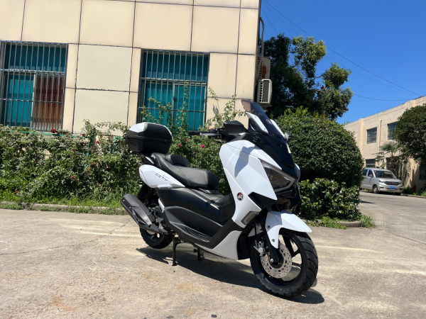 Скутер SPRMOTORS CITY MAX 180 EFI