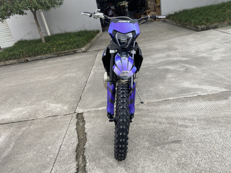 Мотоцикл ROLIZ CROSS 3 LX1E66MM 250cc без ПТС