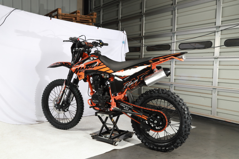 Мотоцикл Sanchez Maniac CB250D