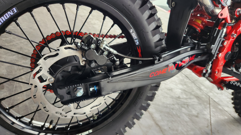 Мотоцикл Sanchez Bandit YB300R