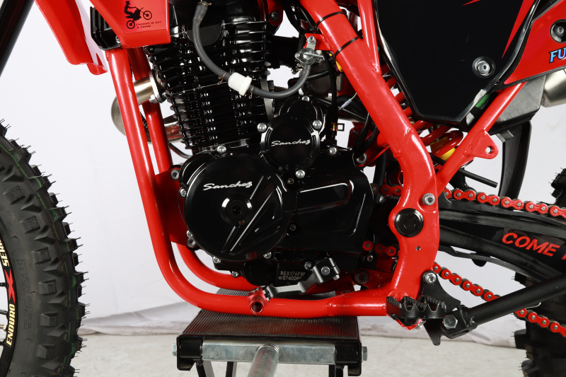 Мотоцикл Sanchez Bandit YB300R