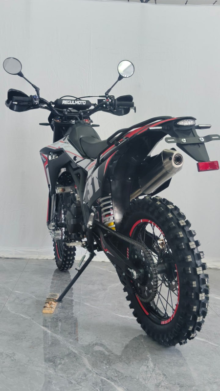 Мотоцикл Regulmoto CR-Z 350