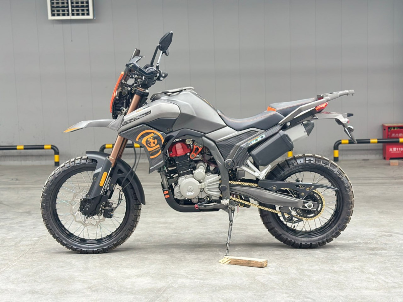 Мотоцикл Regulmoto Cyclone NB300