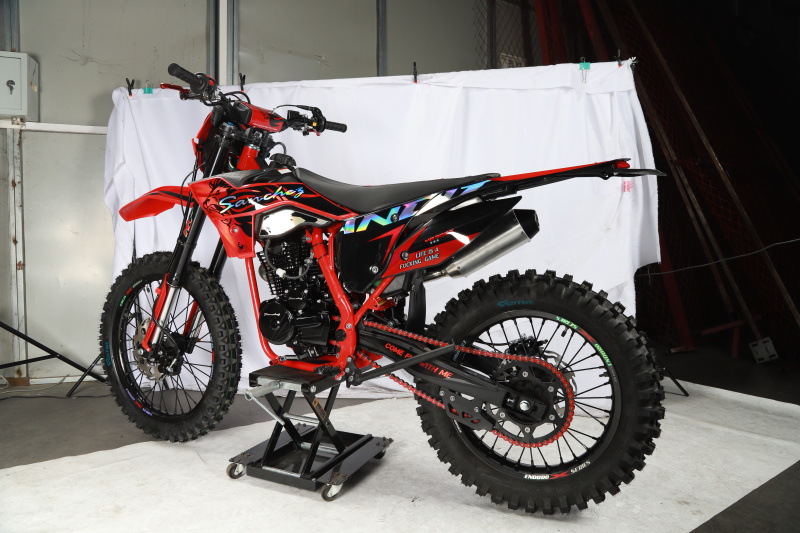 Мотоцикл Sanchez Bandit YB300R