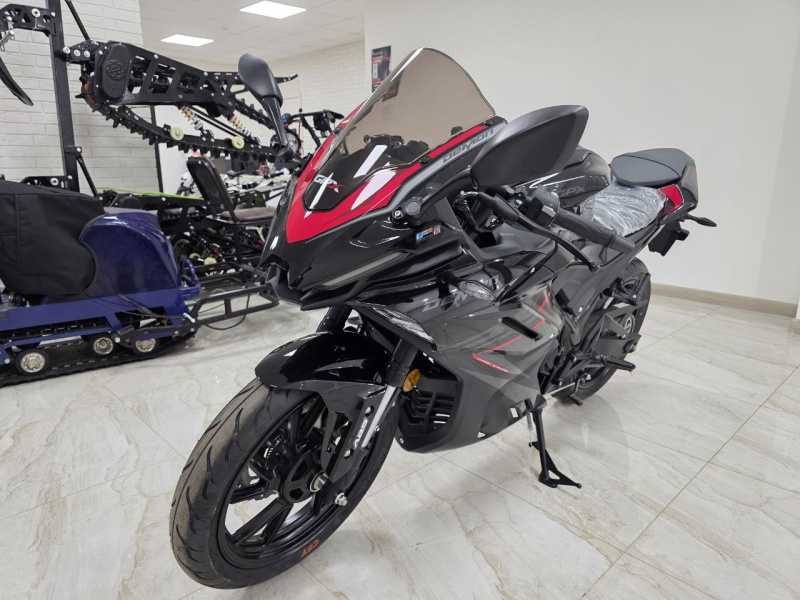 Мотоцикл GPX Demon 250 R