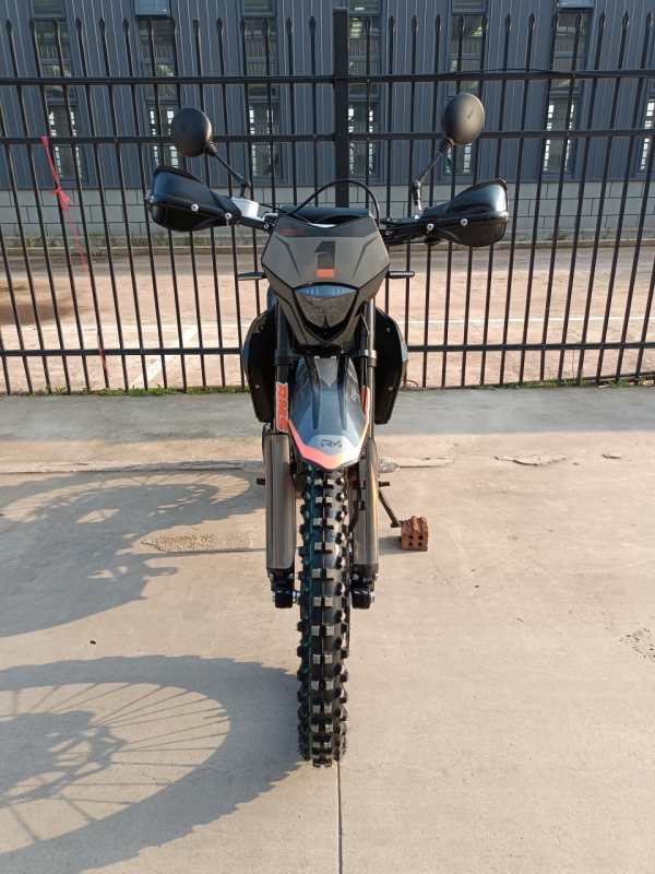 Мотоцикл Regulmoto CR-X PRO