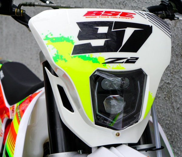 Мотоцикл BSE Z2 21/18