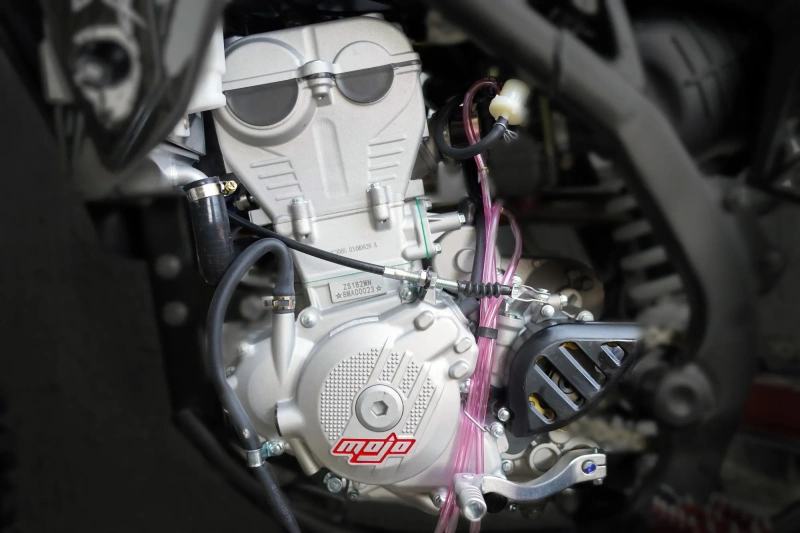 Мотоцикл BSE Z8 