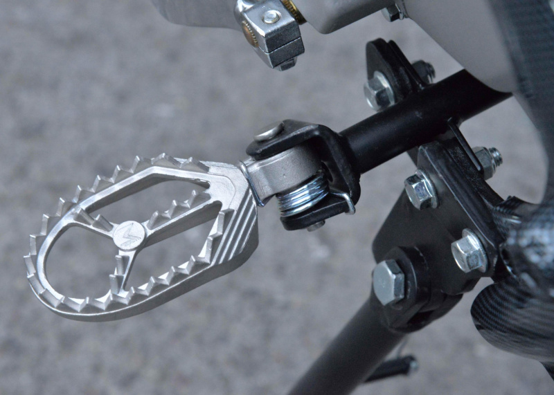 Питбайк Regulmoto Seven Medalist Pro 17/14, 140/49 cc