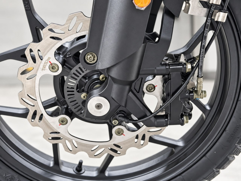 Мотоцикл Regulmoto Cyclone NB300
