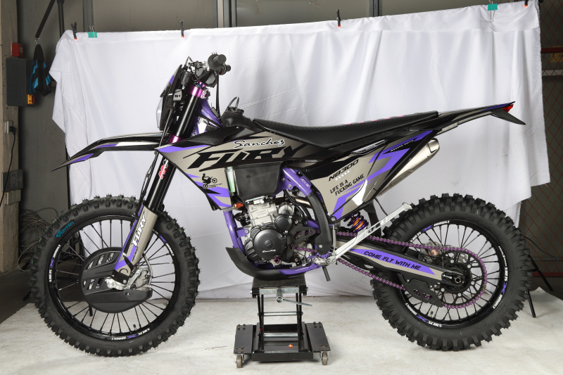 Мотоцикл Sanchez Fury NB300