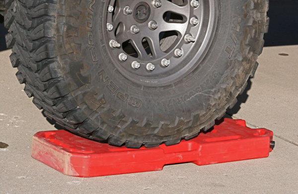 Канистра экспедиционная ЭКСТРИМ ДРАЙВ с клапаном, красная, 15 л.