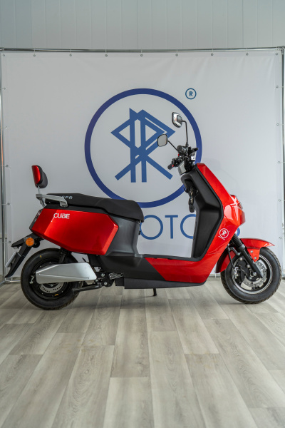 Электроскутер SPRMOTORS Cube-2 E-H1 1000Вт