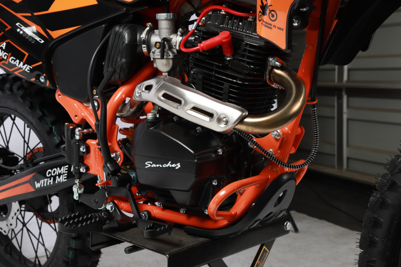 Мотоцикл Sanchez Maniac CB250D