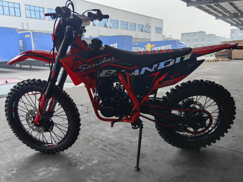 Мотоцикл Sanchez Bandit YB300R