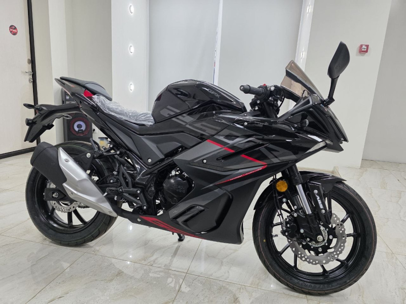 Мотоцикл GPX Demon 250 R