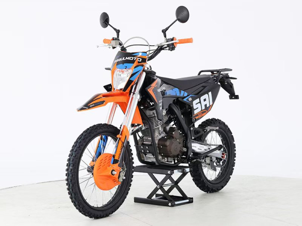 Мотоцикл Regulmoto SAI