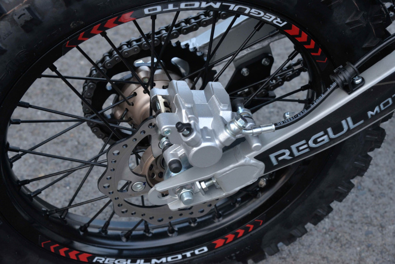 Питбайк Regulmoto Seven Medalist Pro 19/16, 140/49 cc