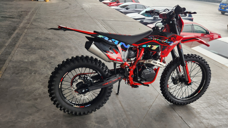 Мотоцикл Sanchez Bandit YB300R